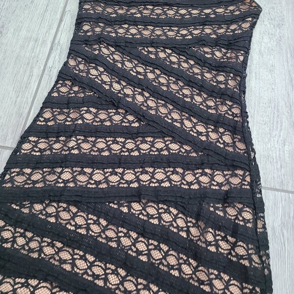 Max Studio Lace Sheath Dress Black Nude Lined Women's Size XS - Picture 6 of 15